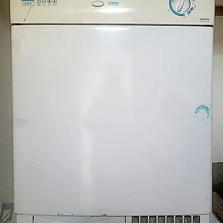 The Long Barn Lägenhet